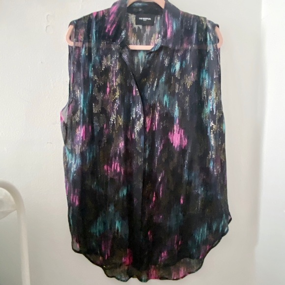 The KOOPLES Sleeveless shirt with epaulettes, embroidered with an Ikat print - Picture 3 of 12